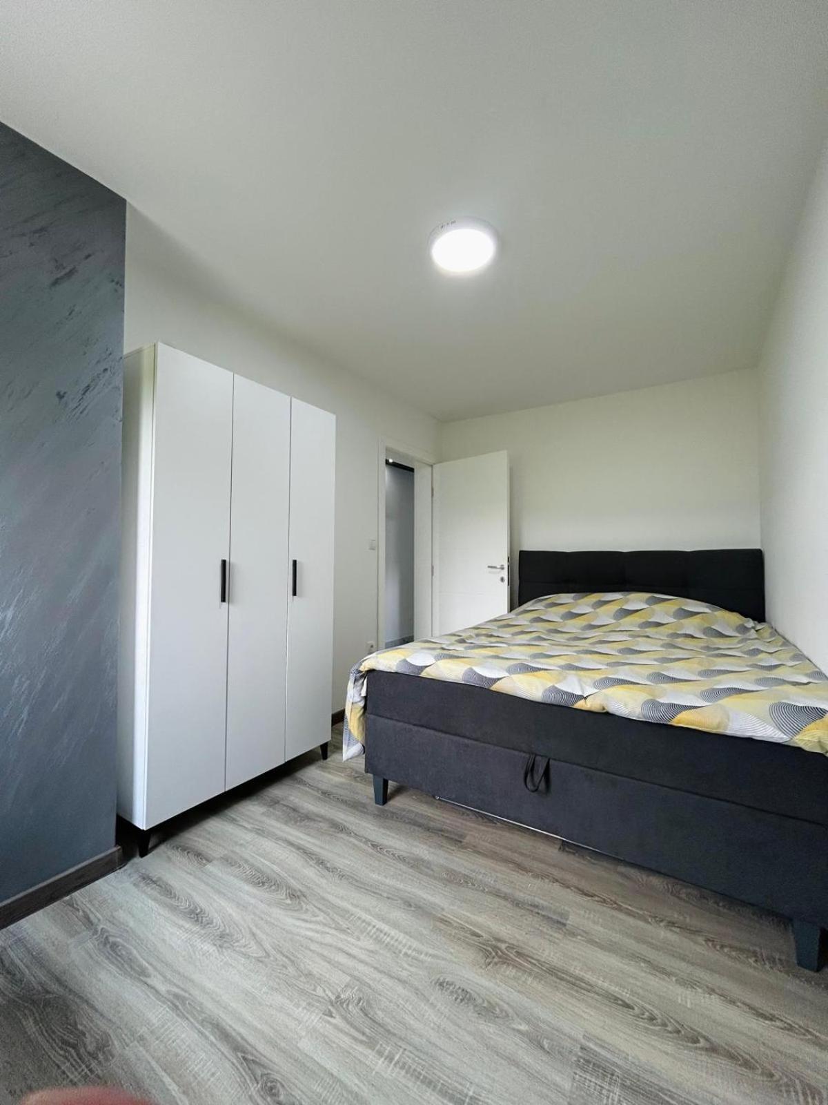 Apartamento Zlatna Plaza Bratunac Exterior foto